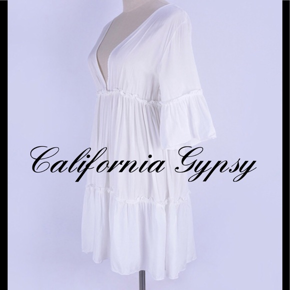 RESTOCKING🎉Resort Cotton Ruffle Dress Coverup - Picture 6 of 11